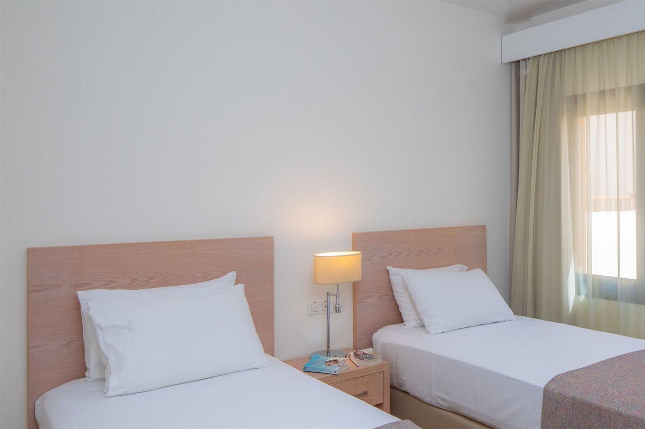 Royal Sunset Club Aparthotel 3*